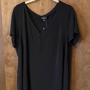 NEW!!!!!   Black Crepe Top by Torrid